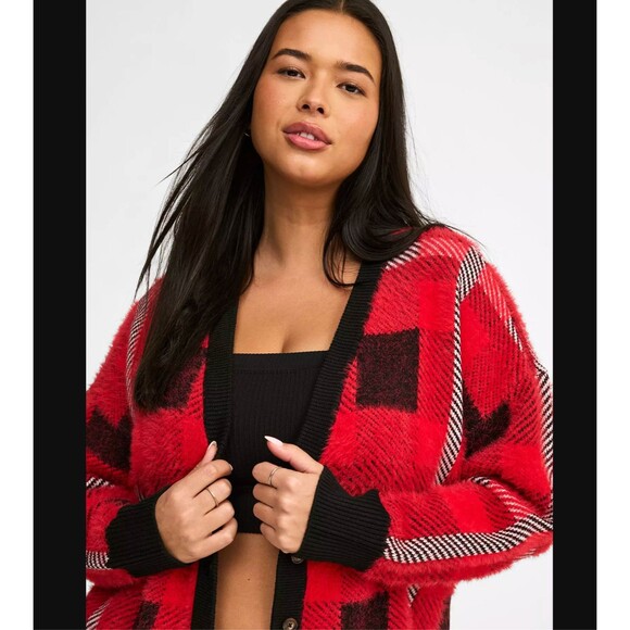 Torrid Cropped Cardigan 3X 22 24 Luxe Plaid Cozy Eyelash Fuzzy Drop Shoulder NWT - Picture 4 of 7